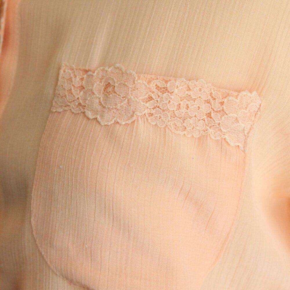 Vintage 1970s 1980s Blouse, Miss Capri Peach Shirt with Lace Trim, Grandma Core - Picture 9 of 10